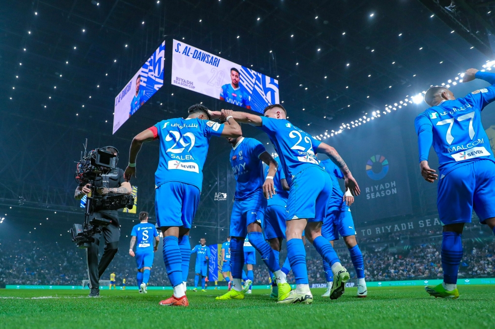احتجاج من لاعبي الهلال عقب مباراة العين ـ عاجل