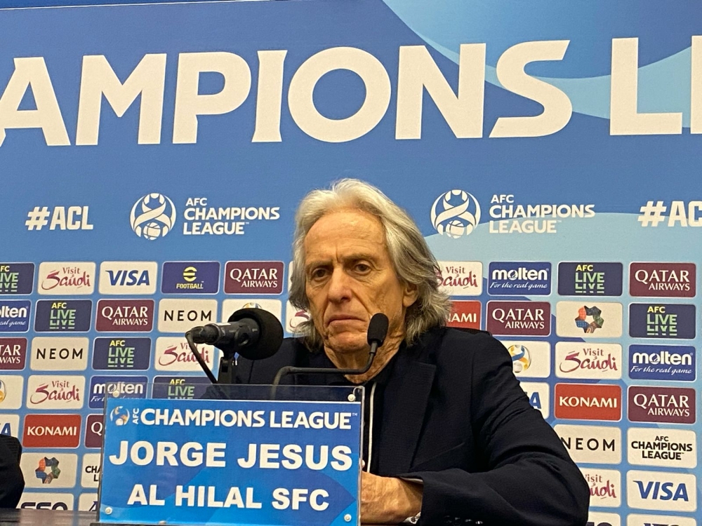 جيسوس: الشهري تعرض للإصابة.. وهذا سبب لعب كنو في الهجوم