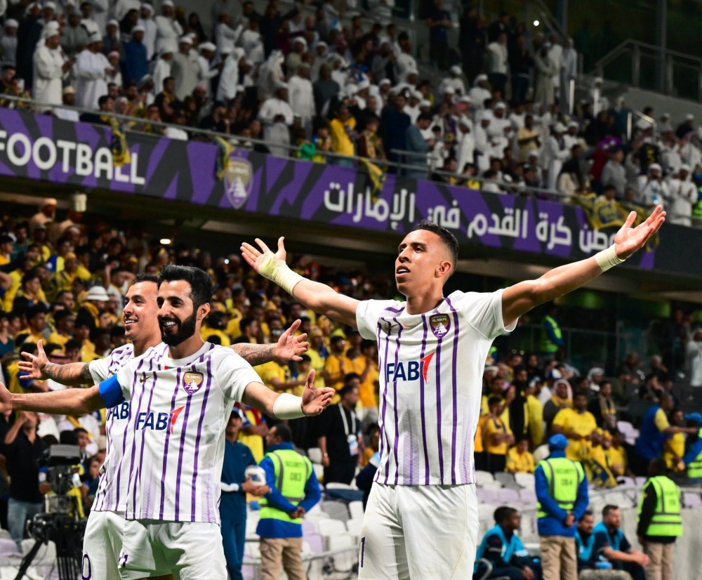 سفيان رحيمي يقترب من دوري روشن الموسم المقبل