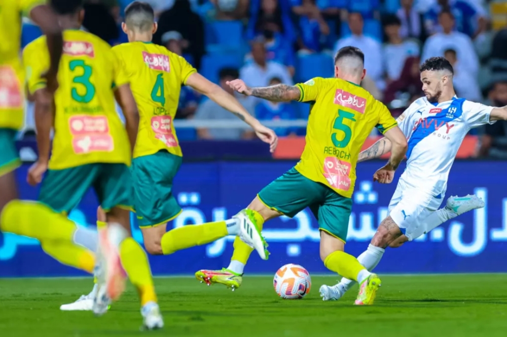 3 أوراق رابحة لـ بيدرو إيمانويل في الخليج قبل مباراة النصر