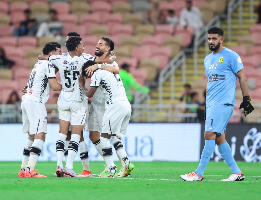الشباب ينتصر على الاتحاد في جدة بثلاثية بدوري روشن