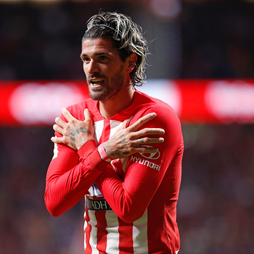 أتليتيكو مدريد يعزز تفوقه على بيلباو بفوزه بثلاثية