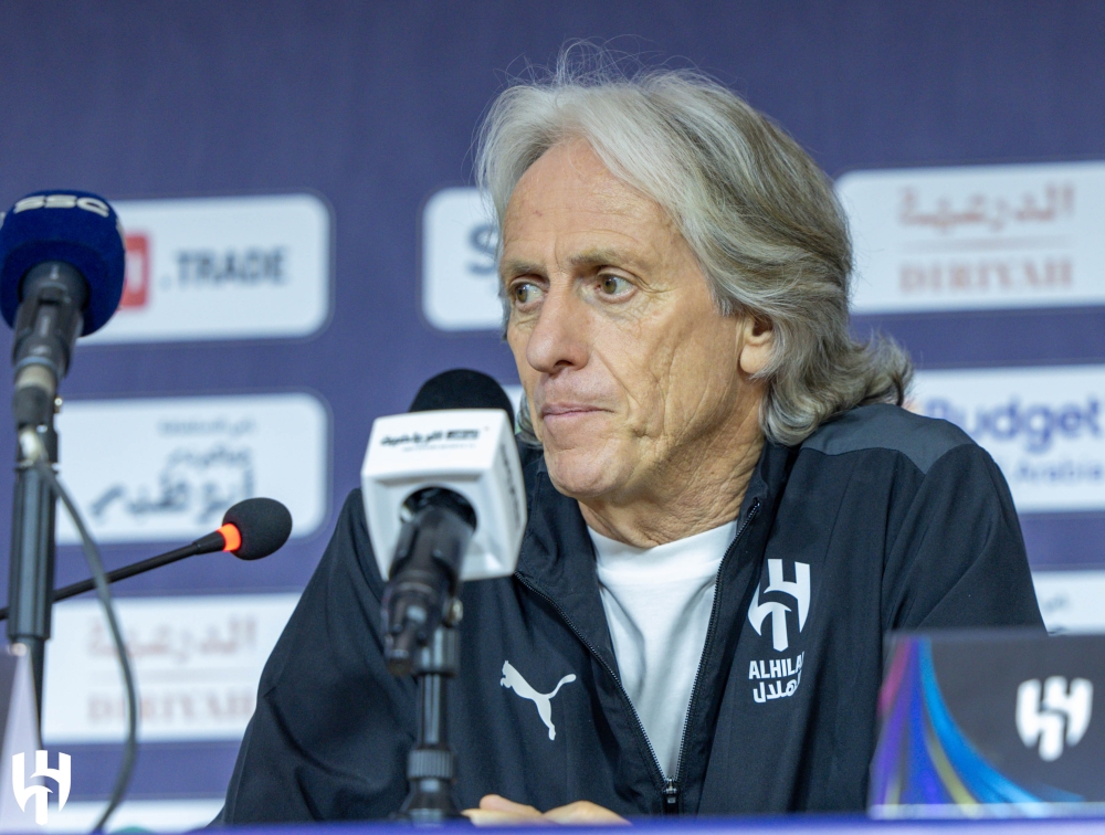 ماذا يفعل جيسوس مع الهلال أمام الاتحاد قبل الكلاسيكو؟