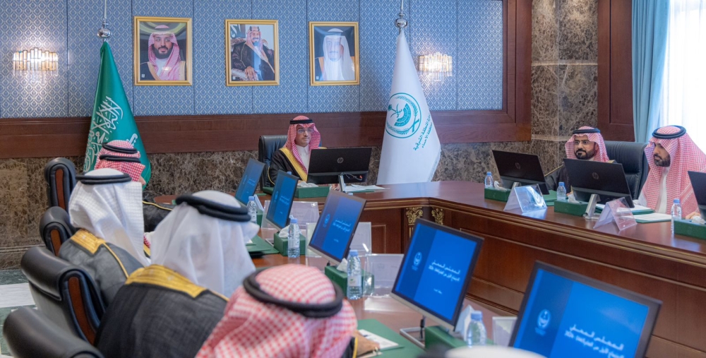 محافظ الأحساء يرأس المجلس المحلي للمحافظة
