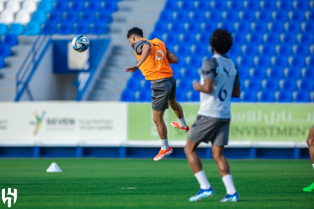 جيسوس يجهز الهلال لمواجهة الأهلي بالتكتيك