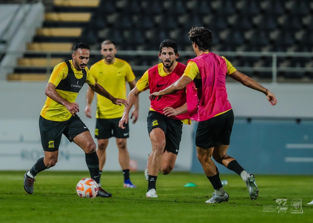 صالح العمري مهدد بالغياب عن مباراة الاتحاد والخليج في روشن