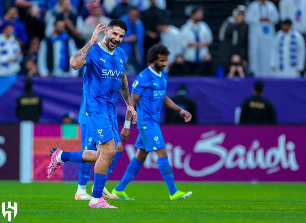 ميتروفيتش موسم تاريخي مع الهلال