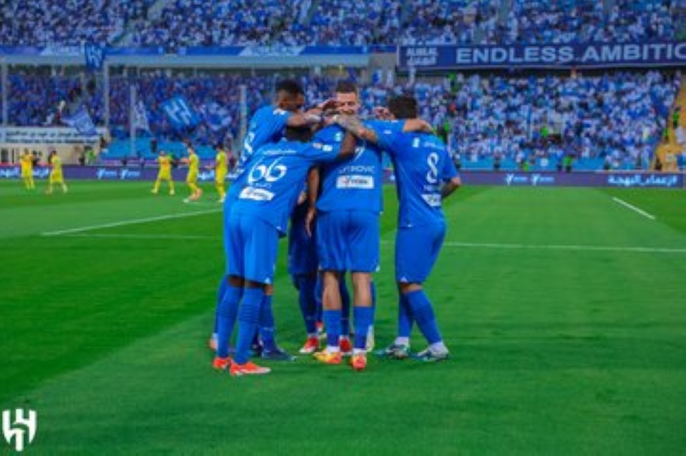 الهلال يحسم لقب الدوري الـ 19 و 68 في تاريخه