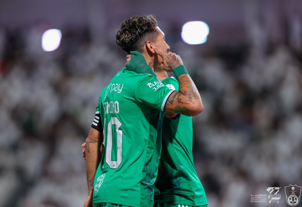 فيرمينو يقود الأهلي للفوز على الشباب بدوري روشن