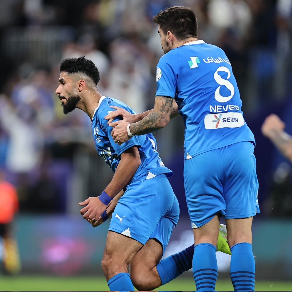 على رأسهم صالح الشهري.. رباعي الهلال مهدد بالرحيل نهاية الموسم
