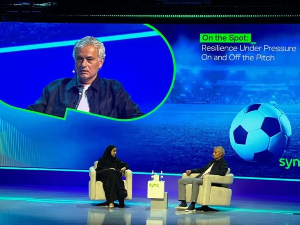 جوزيه مورينيو .. تقنية الـ 'VAR' تقتل العاطفة