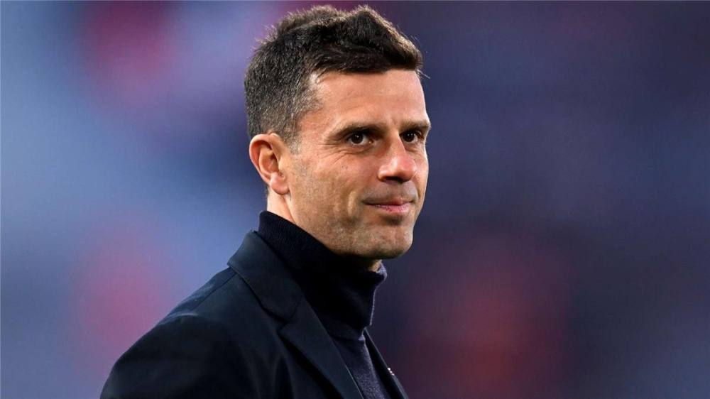 بولونيا يعلن رحيل موتا عن تدريب الفريق