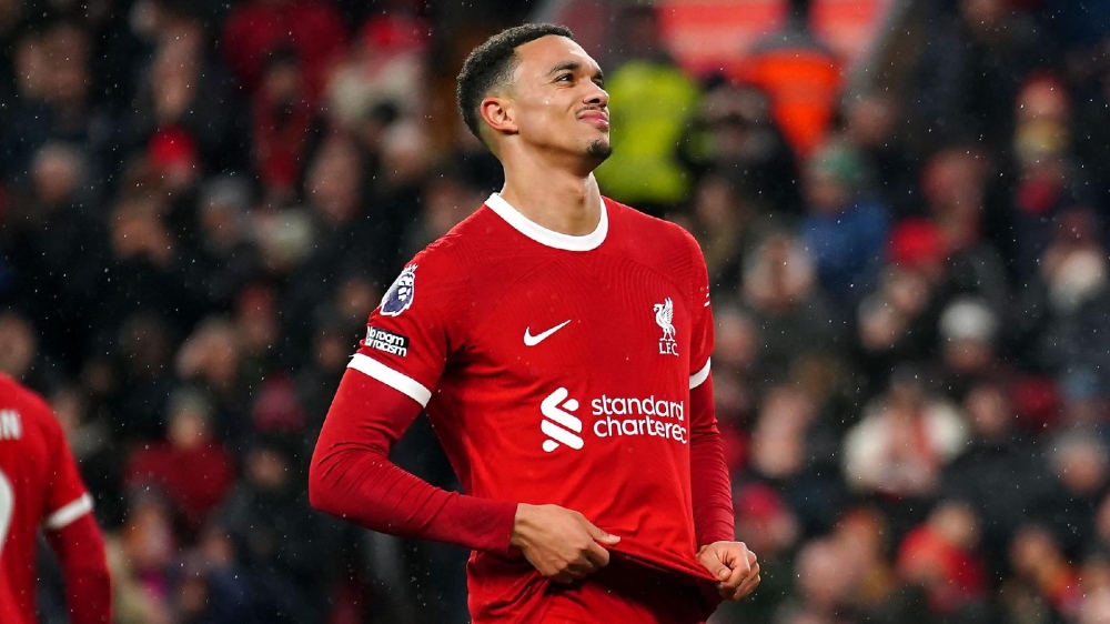 أرنولد يعتقد أن ليفربول قدم موسما جيدا