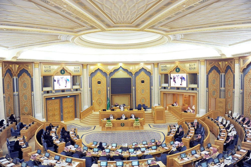 قرارات وتوجيهات مهمة.. تفاصيل جلسة مجلس الشورى