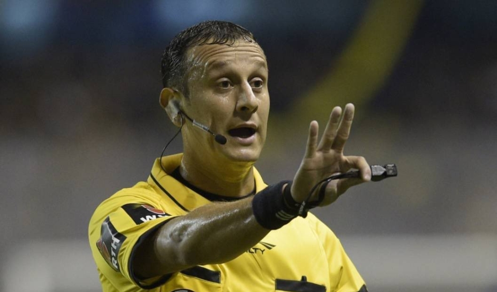 الحكم الأرجنتيني هيريرا يدير نهائي كأس الملك بين النصر والهلال