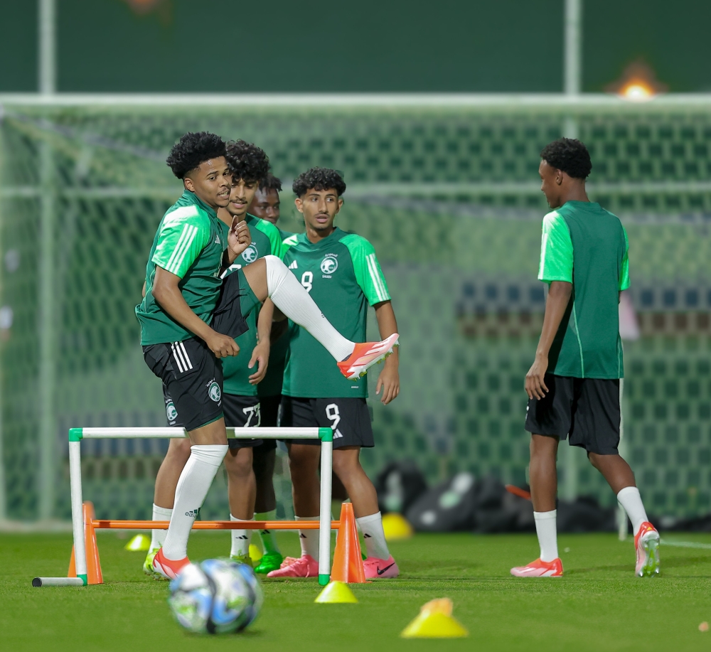 الأخضر الشاب يفتتح معسكر بالطائف تحضيراً لكأس غرب آسيا