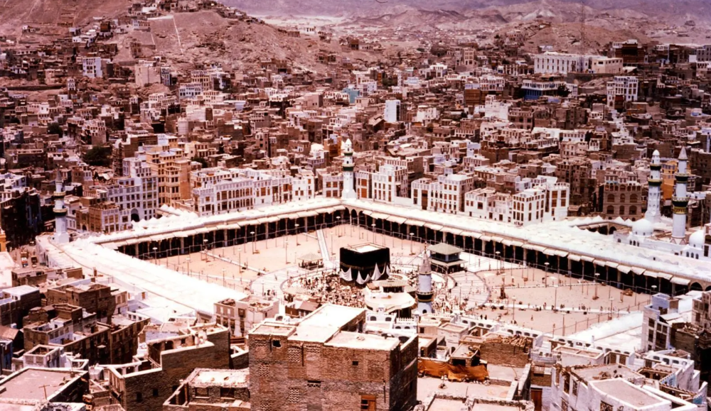 المملكة.. 100 عام في خدمة ضيوف الرحمن