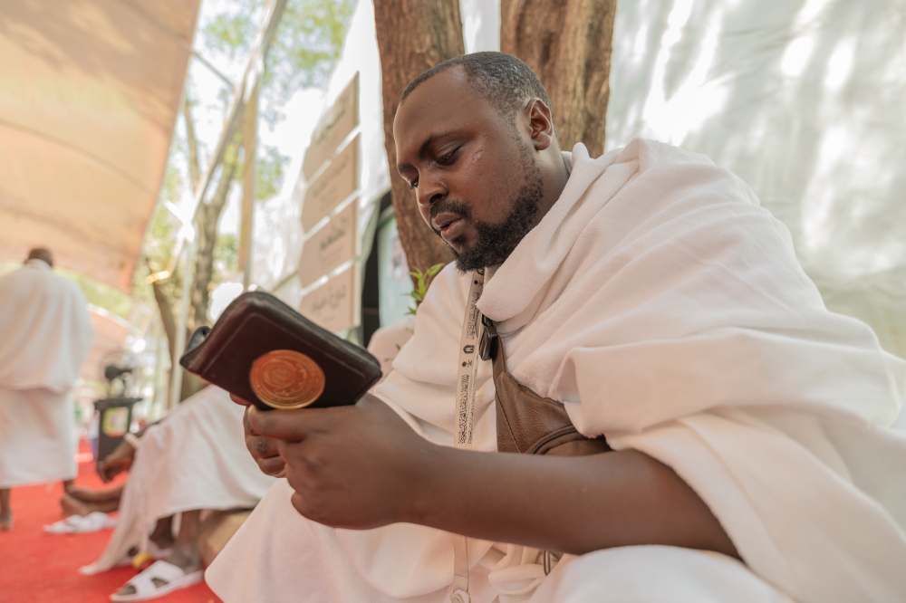 ضيوف خادم الحرمين يستقرون في مشعر عرفات لأداء ركن الحج الأعظم