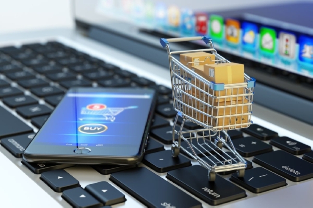 الرياض في الصدارة.. نمو سجلات التجارة الإلكترونية 17%