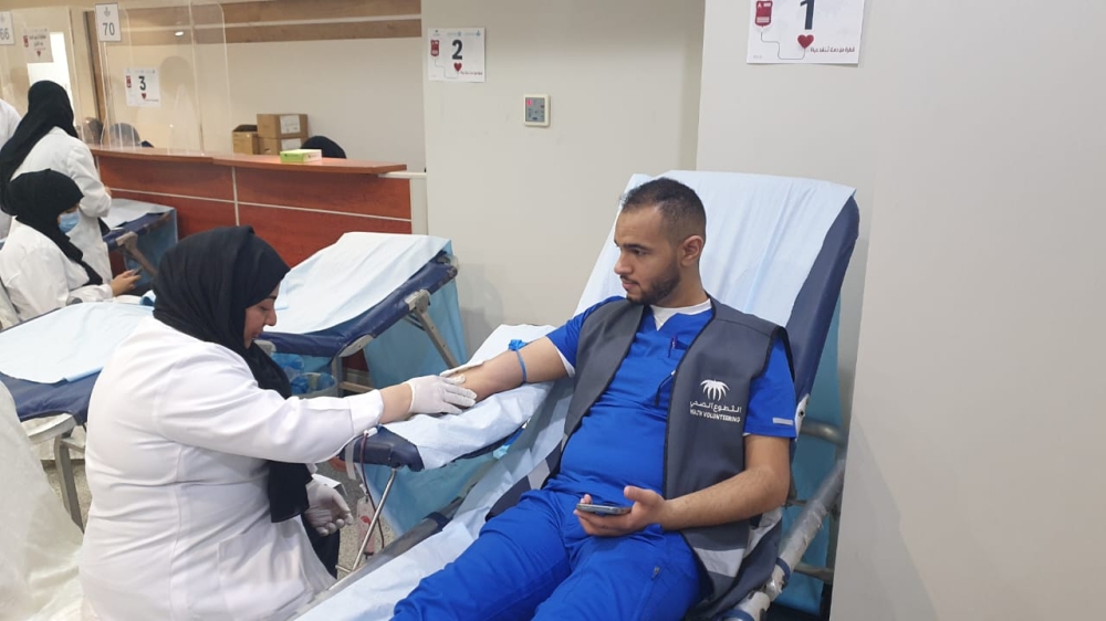 بنك الدم المركزي: التبرع بالدم ينشط النخاع ويقلل الجلطات
