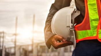 تنفيذ قرار توطين المهن الهندسية بنسبة 25% بدءًا من اليوم- مشاع إبداعي