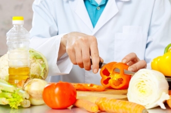 الرياض تتصدر.. الصحة تسجل 269 فاشية لأمراض منقولة بالغذاء خلال عام-مشاع إبداعي