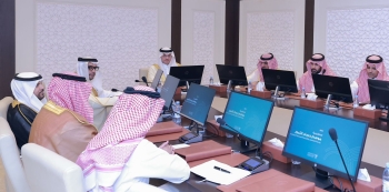 محافظ الأحساء يطلع على الخطة التنفيذية لموسم صرام التمور 