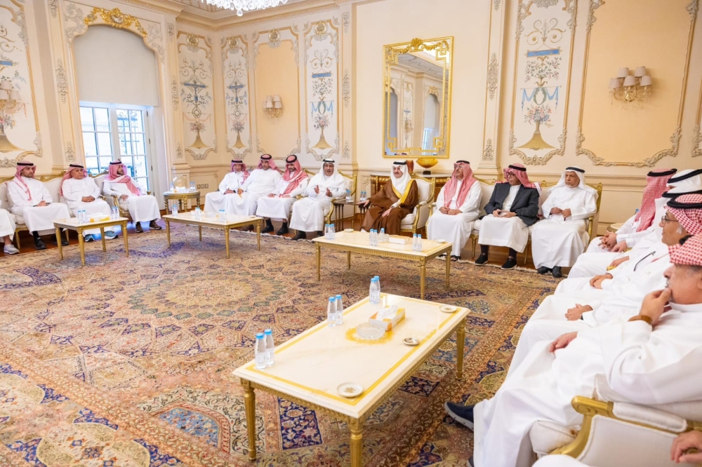 أمير الشرقية يعزي أسرة التميمي - اليوم