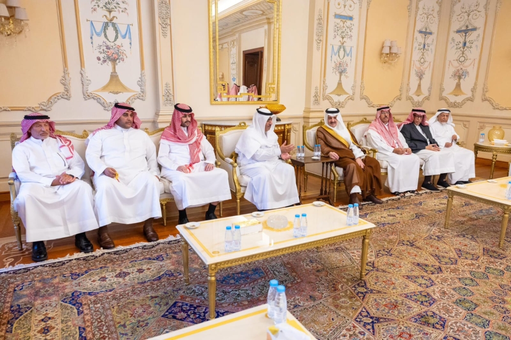 أمير الشرقية يعزي أسرة التميمي - اليوم