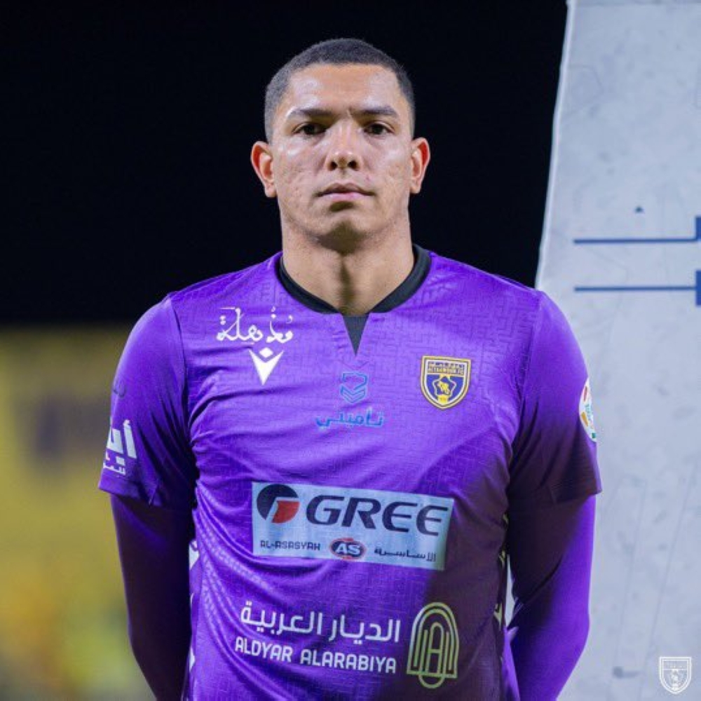 بينتو vs مايلسون .. صراع حراسة المرمى في لقاء النصر والتعاون