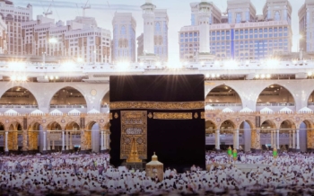 شددت وزارة الحج والعمرة على أهمية الالتزام بالأنظمة والتعليمات المعمول بها - إكس