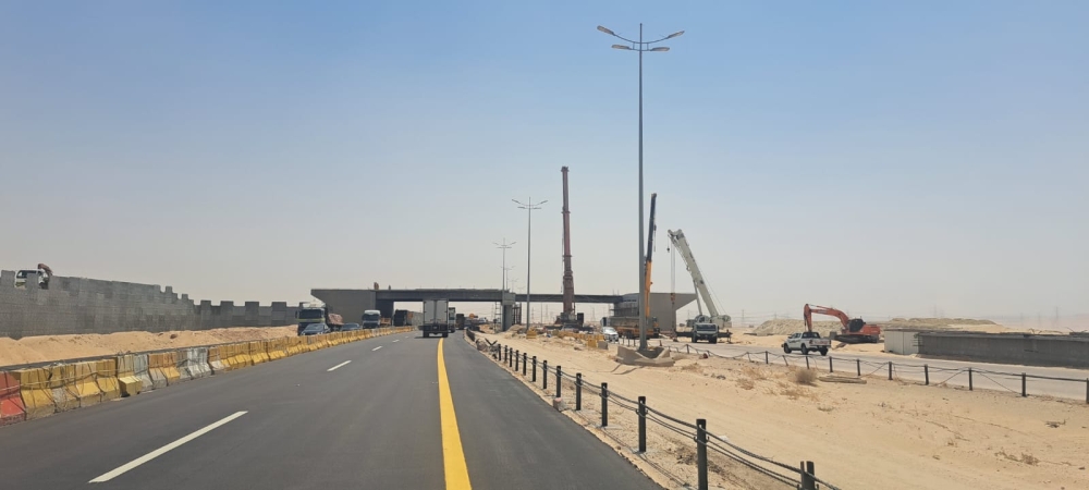 86 % إنجازًا لمشروع جسر «معبر الجمال» بالشرقية