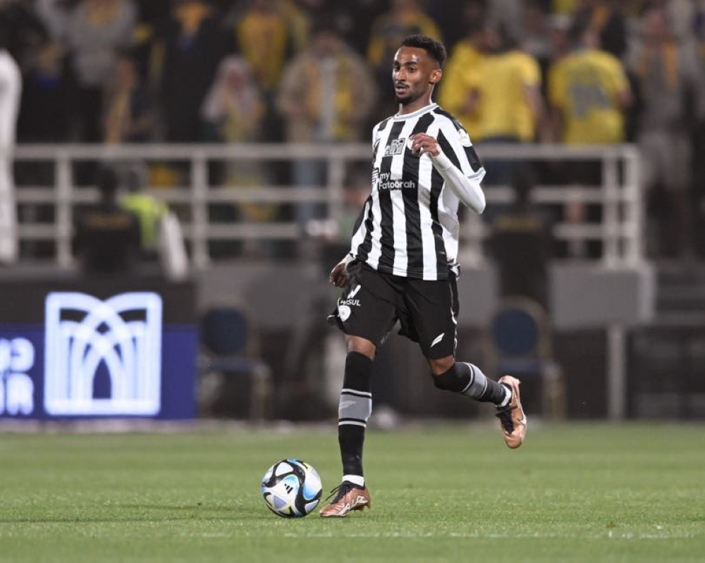 الهلال يخطف الحربي من النصر