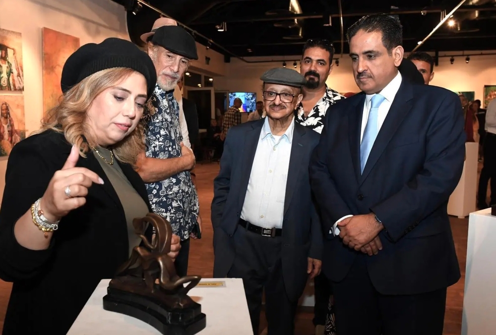 فنانو المملكة في افتتاح معرض ما وراء الإطار في مصر - واس