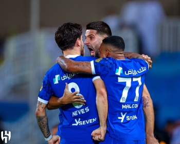 الهلال يواصل هيمنته على الكلاسيكو بثلاثية في الاتحاد