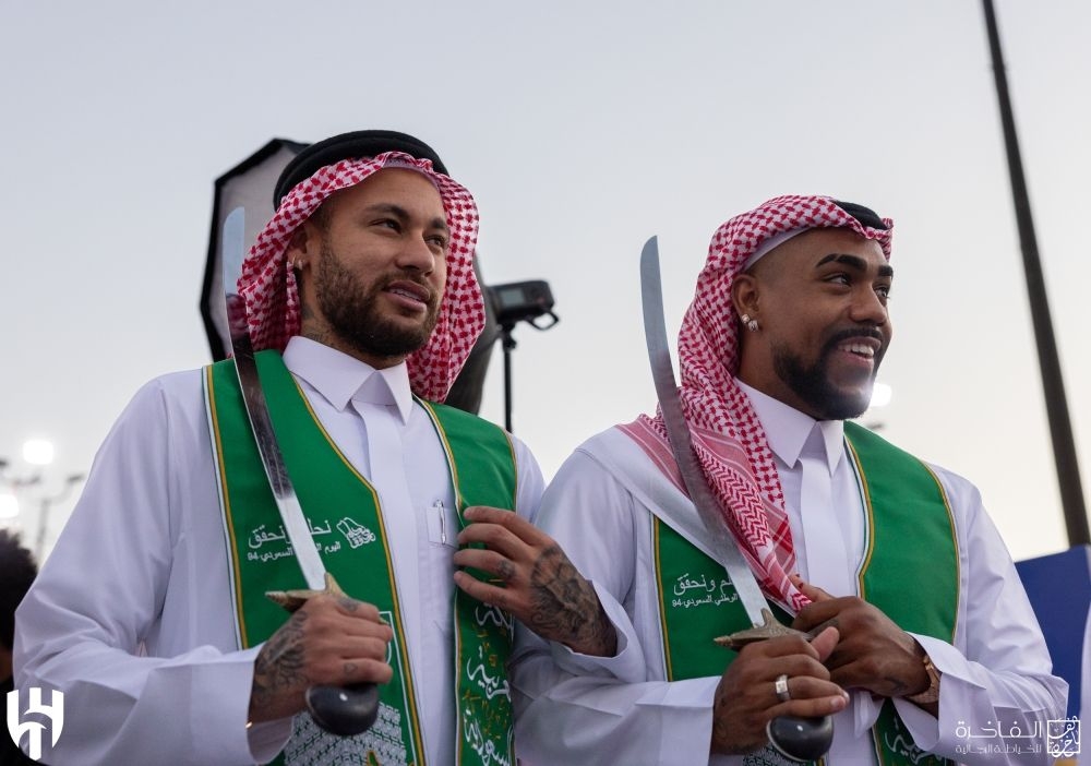 كيف احتفلت أندية دوري روشن باليوم الوطني؟