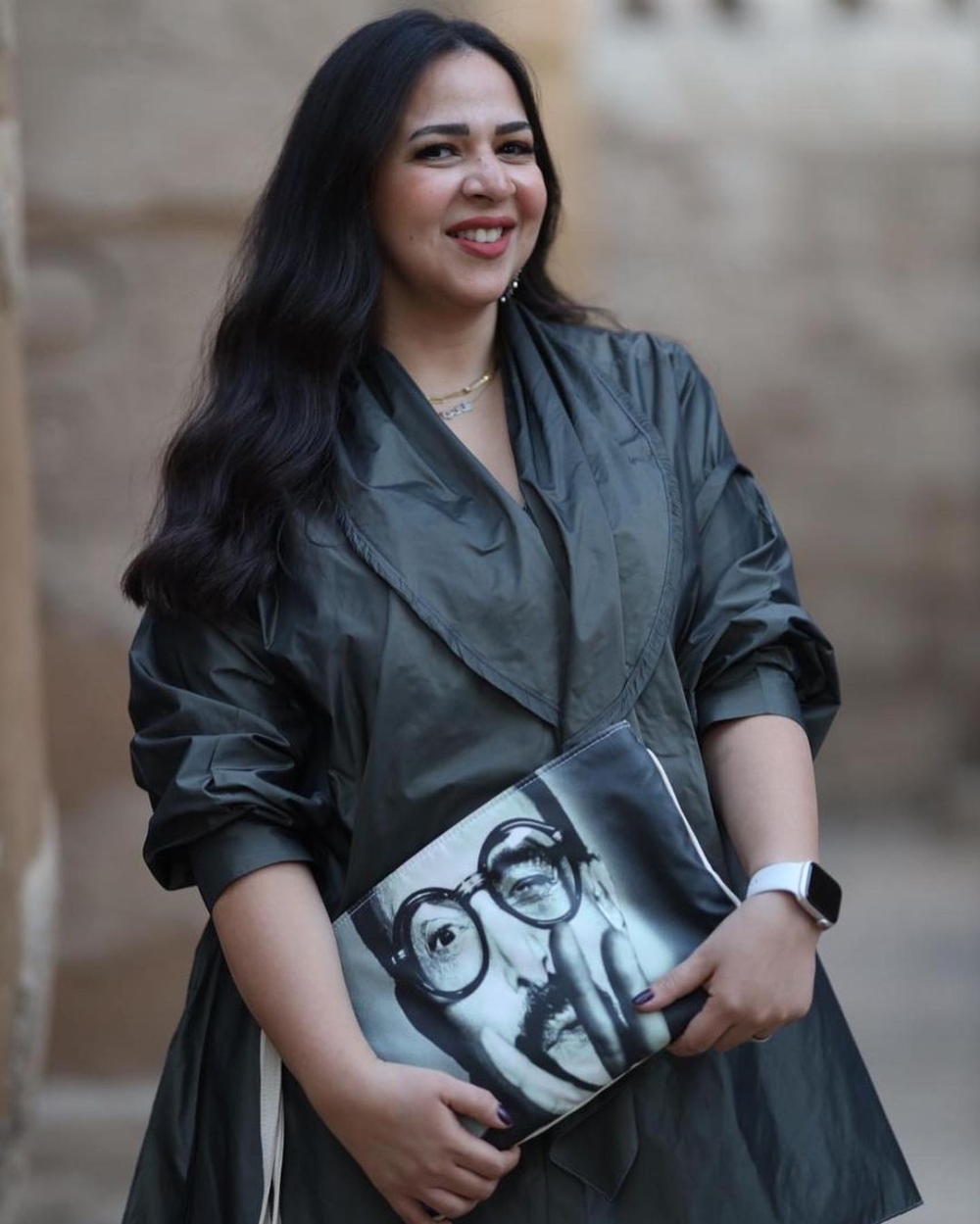 Donia Samir Ghanem's Heart-Wrenching Plea: A Star's Emotional Cry for Her Parents' Sake - News Directory 3