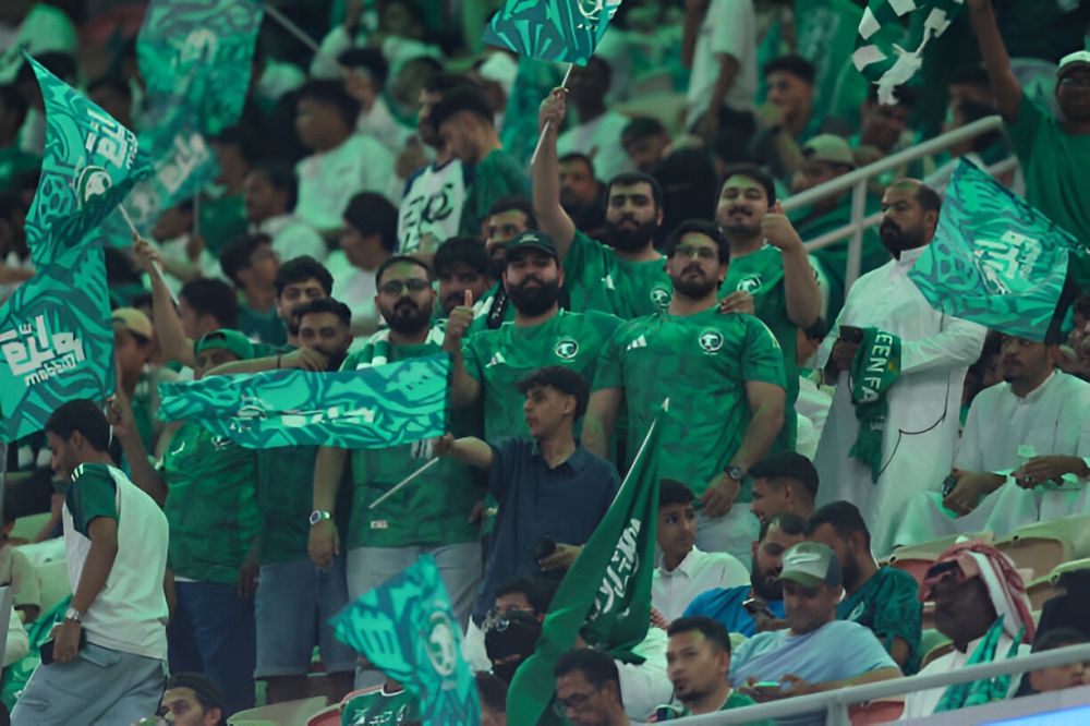 جمهور الأخضر العلامة الكاملة في دعم المنتخب