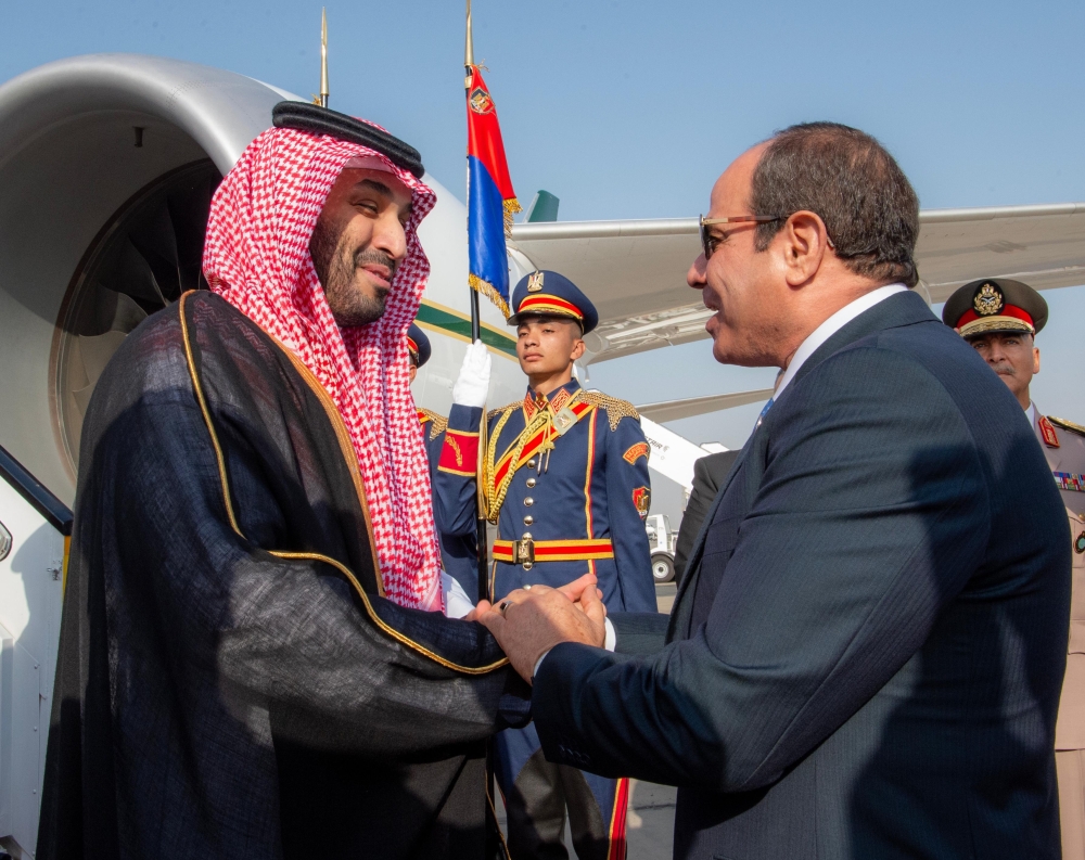 ولي العهد يصل إلى مصر في زيارة رسمية