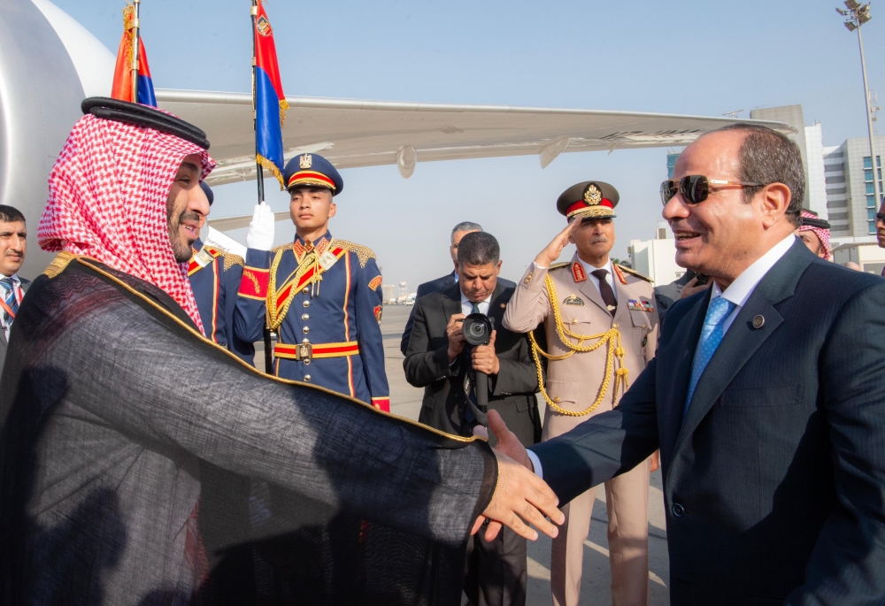 ولي العهد يصل إلى مصر في زيارة رسمية