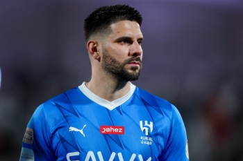 ميتروفيتش لاعب الهلال 