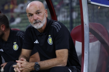 
ستيفانو بيولي المدير الفني لنادي النصر 