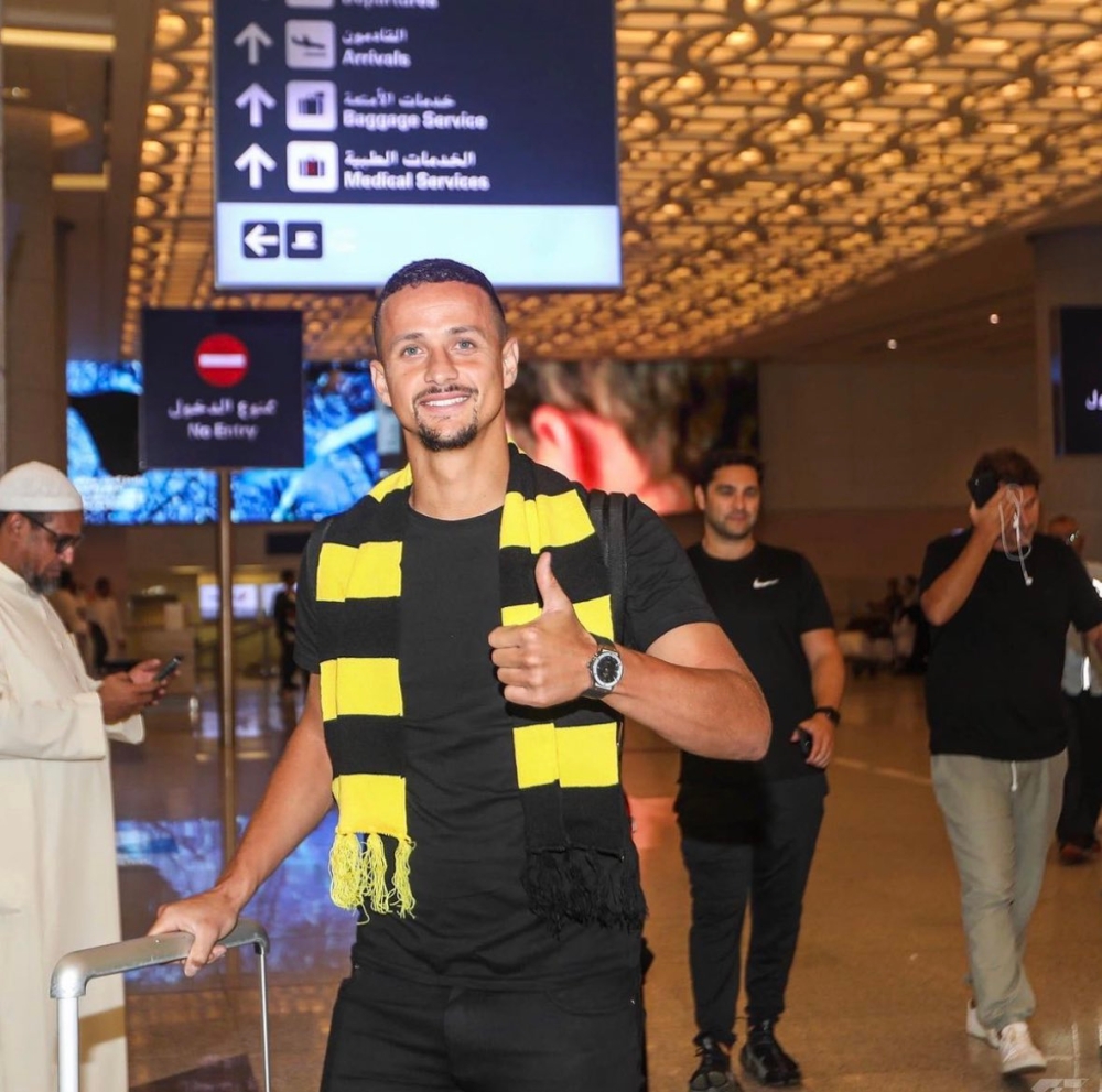 الاتحاد يفاوض لويز فيليبي على فسخ عقده