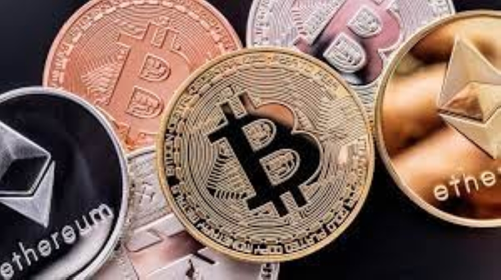 ⁠لماذا تواصل العملات المشفرة الارتفاع.. وما توقعات بيتكوين؟