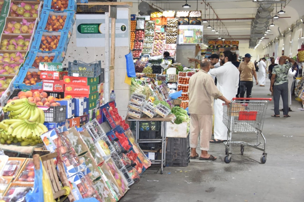 انخفاض أسعار 13 صنفا من الخضار.. وارتفاع 11 خلال شهر