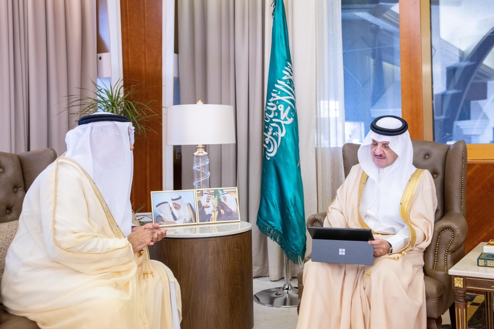 أمير الشرقية يدشن عددًا من الخدمات الرقمية المتطورة ومشروع كاميرات المراقبة الذكية بالمنطقة