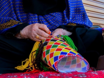 الأسواق النسائية الشعبية بالباحة.. ملتقى لتسويق منتجات الحِرَف التراثية