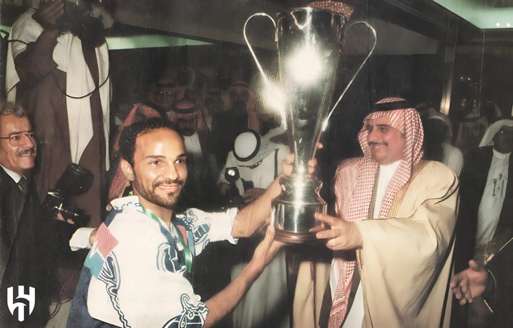 الهلال يحتفي بذكرى تتويجه بكأس الكؤوس الآسيوية