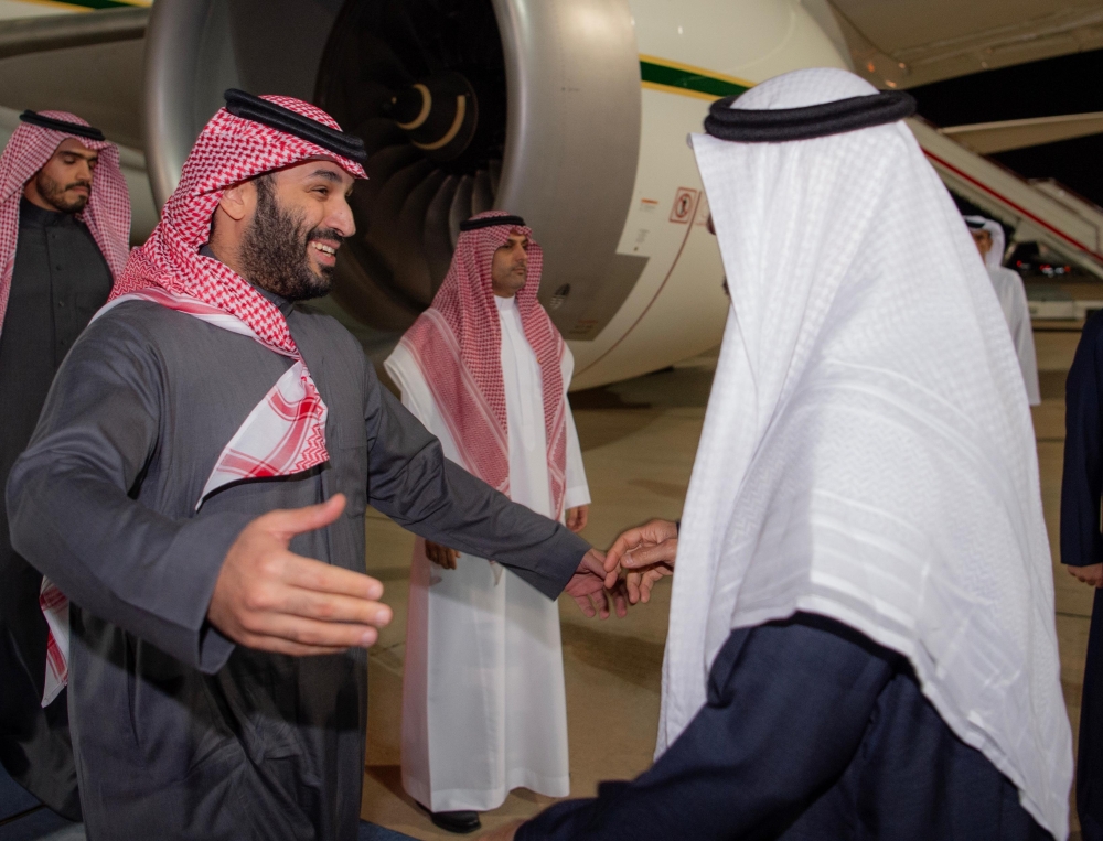ولي العهد يصل الإمارات في زيارة خاصة