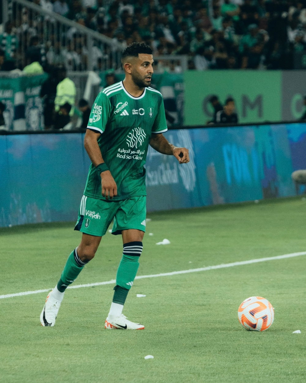 الأهلي والاستقلال .. سلسلة آسيوية فريدة